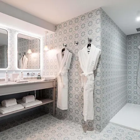 Hotel Bel Oleron 3*